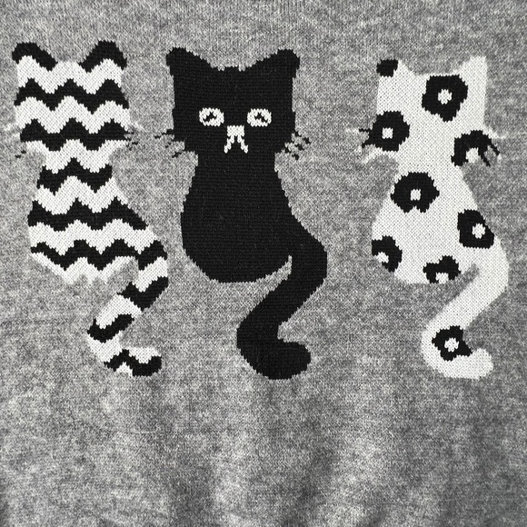Cat Pattern Drop Shoulder Sweater - Picture 4 of 8